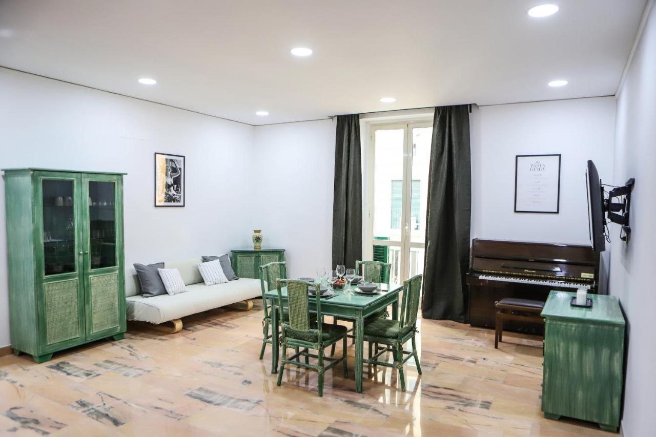 Modern Apartment At Piazza Del Gesu' By Wonderful Italy Nápoles Exterior foto
