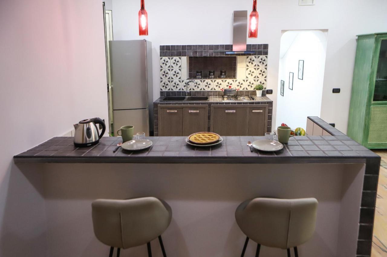 Modern Apartment At Piazza Del Gesu' By Wonderful Italy Nápoles Exterior foto